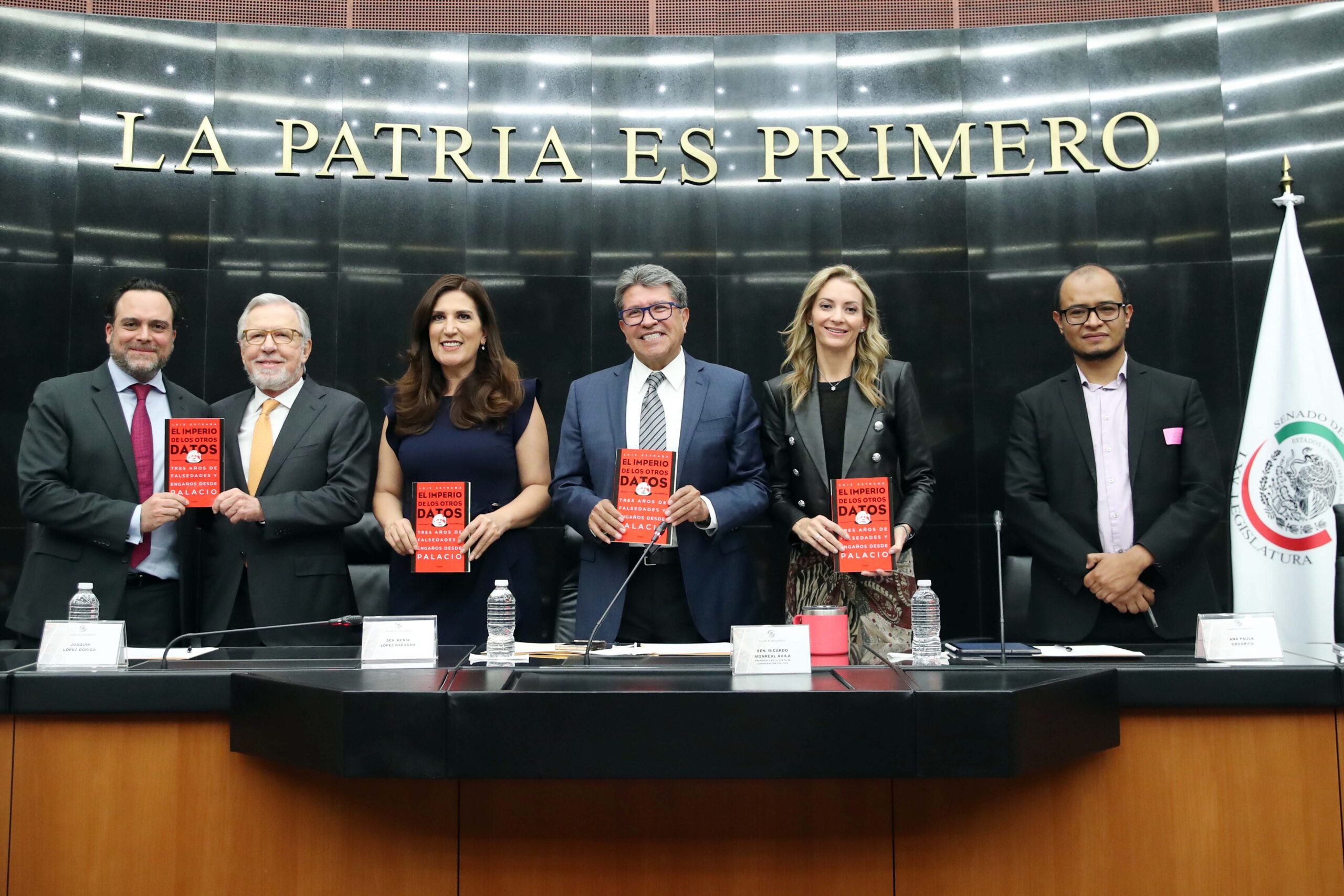 Presentan en el Senado el libro “El imperio de los otros datos”