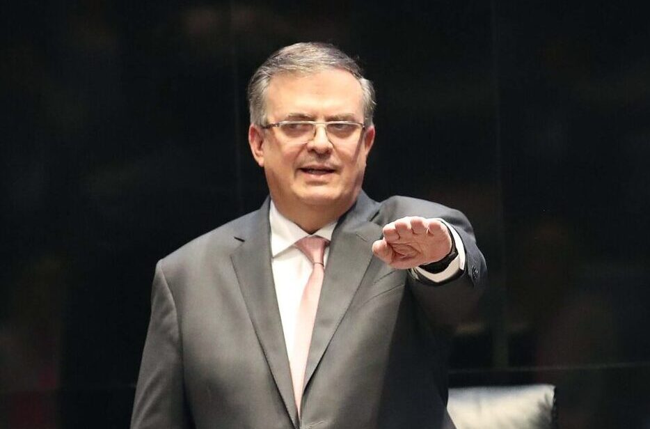 Cuestionan a Marcelo Ebrard sobre tráfico de armas, estupefacientes y cambio climático  