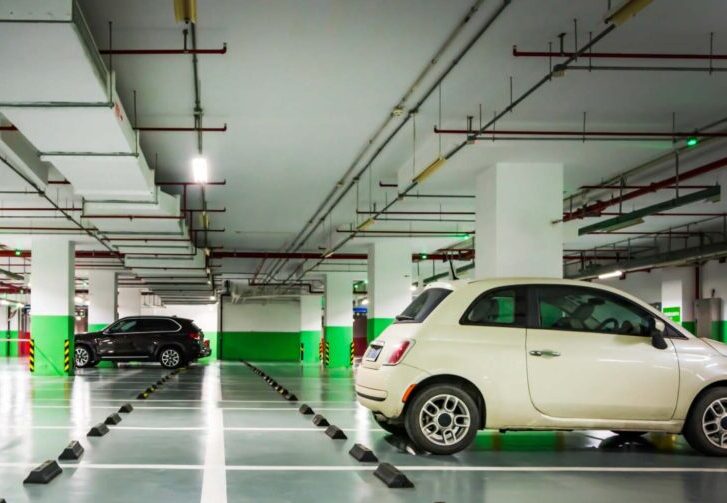 Ahora sí: estacionarte caro será delito… o al menos, muy mal visto