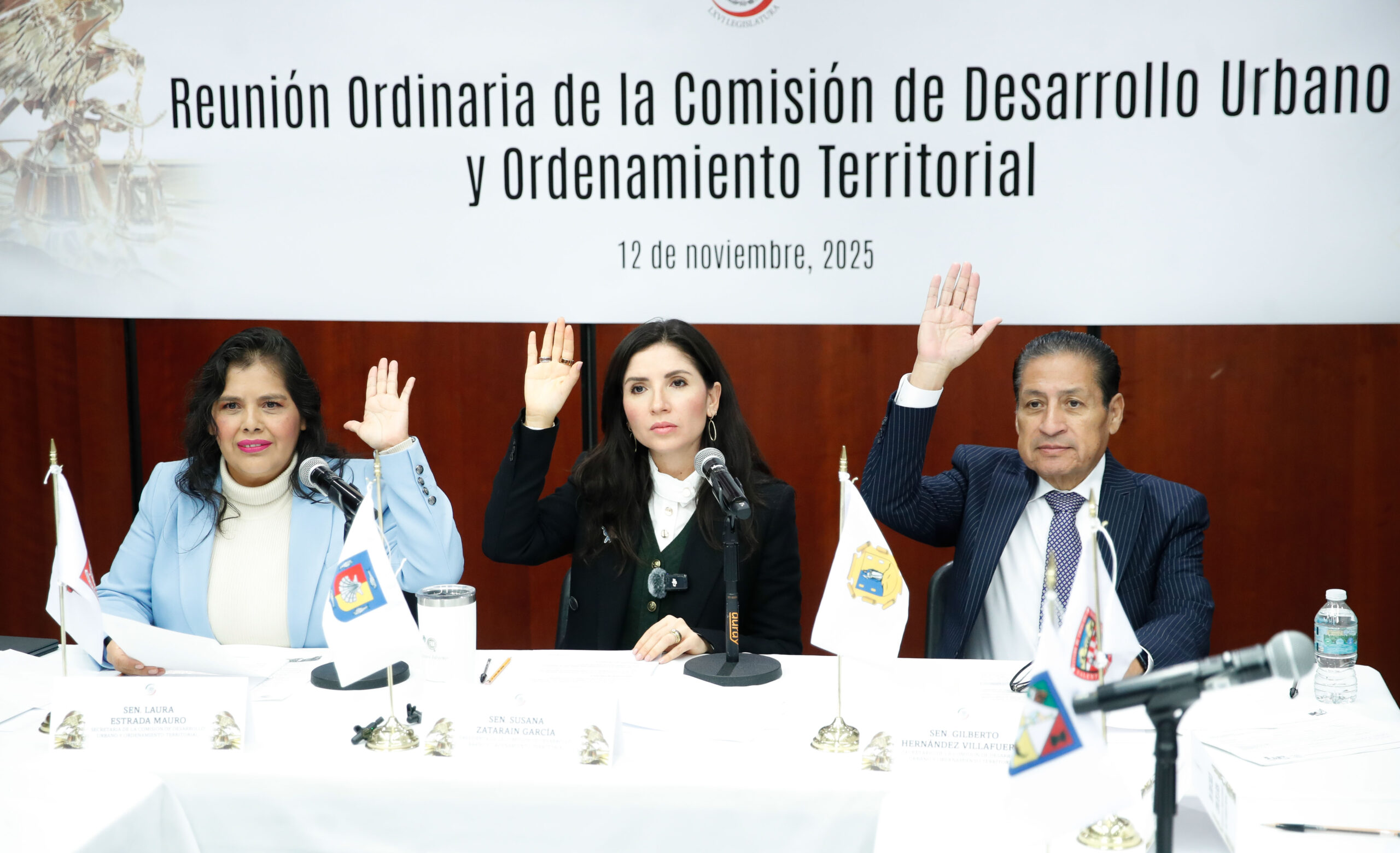 🏚️ Senado quiere saber a quién le toca casa (y cómo se reparten); lupa en política de la vivienda